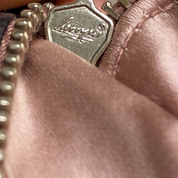 Prada wallet/clutch - Picture 7 of 9